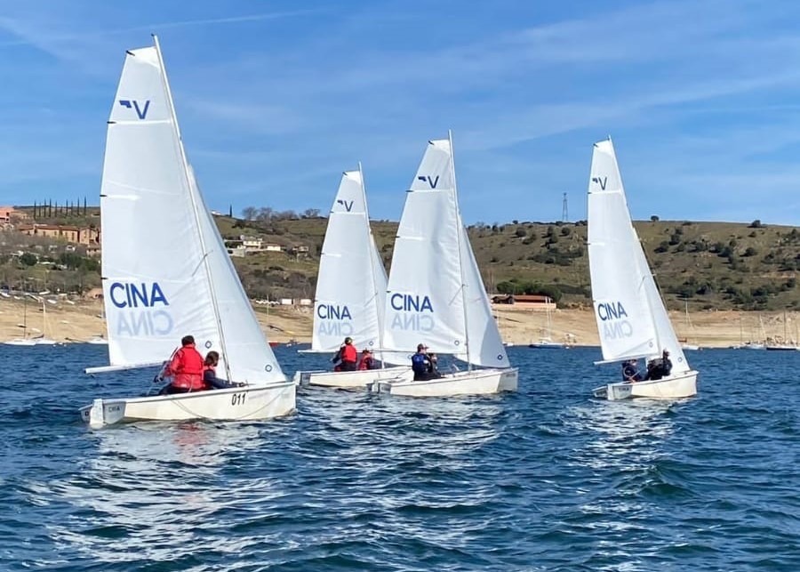 Regata Trofeo PAULA y autonómico clase Vaurien 2025 y Copa de Madrid 470